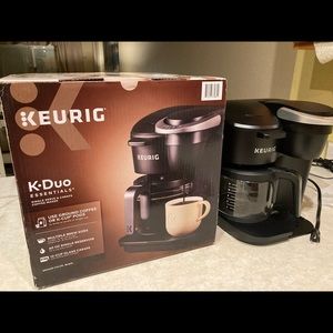 Keurig K-Duo Single Serve & Carafe Coffee Maker